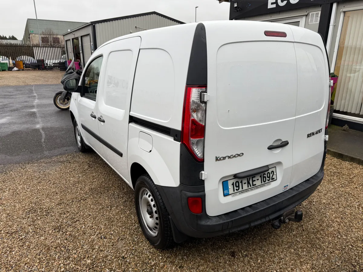 Renault Kangoo 2019 - 1.5dci - low Kms - new DOE - Image 4