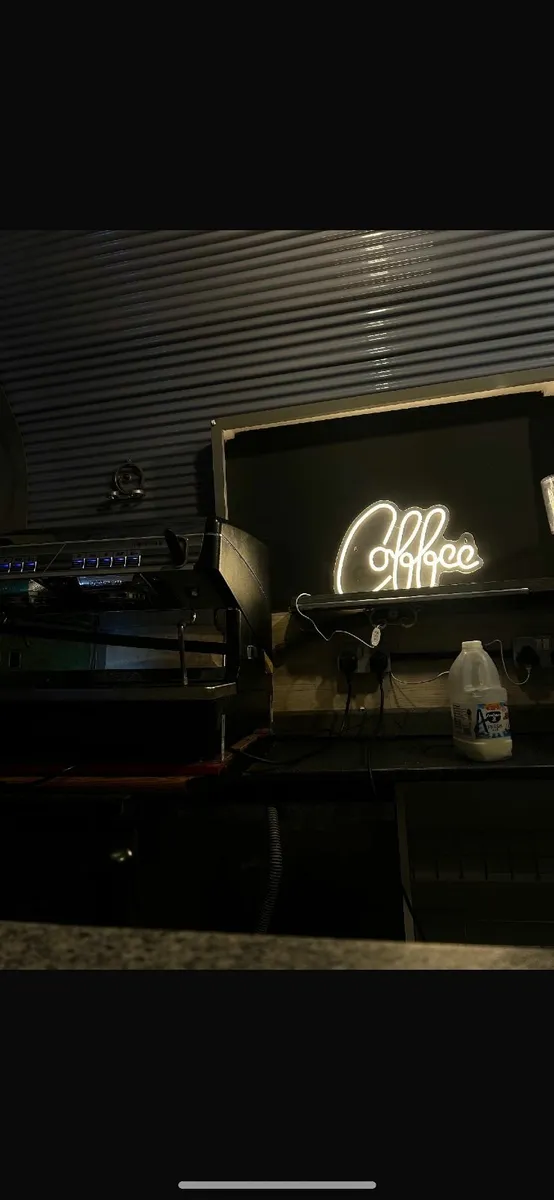 Horsebox Coffee trailer - Image 3