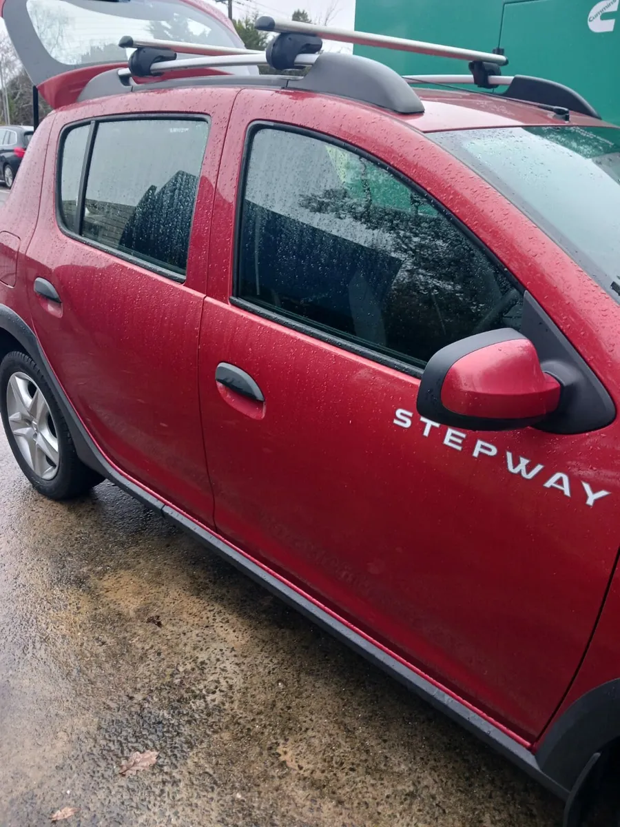 162 Dacia Sandero - Image 4