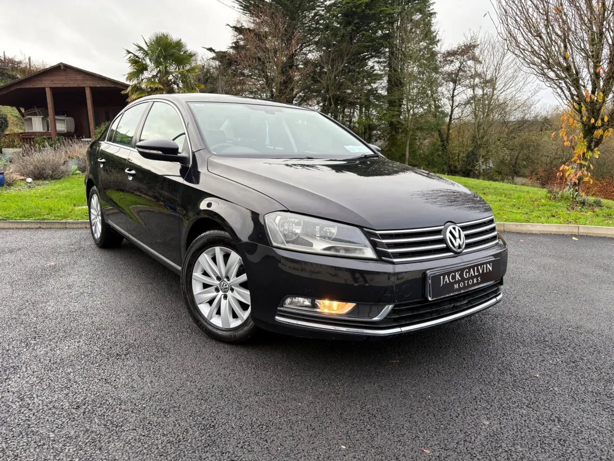 2012 Volkswagen Passat 1.6TDI Low miles - Image 1