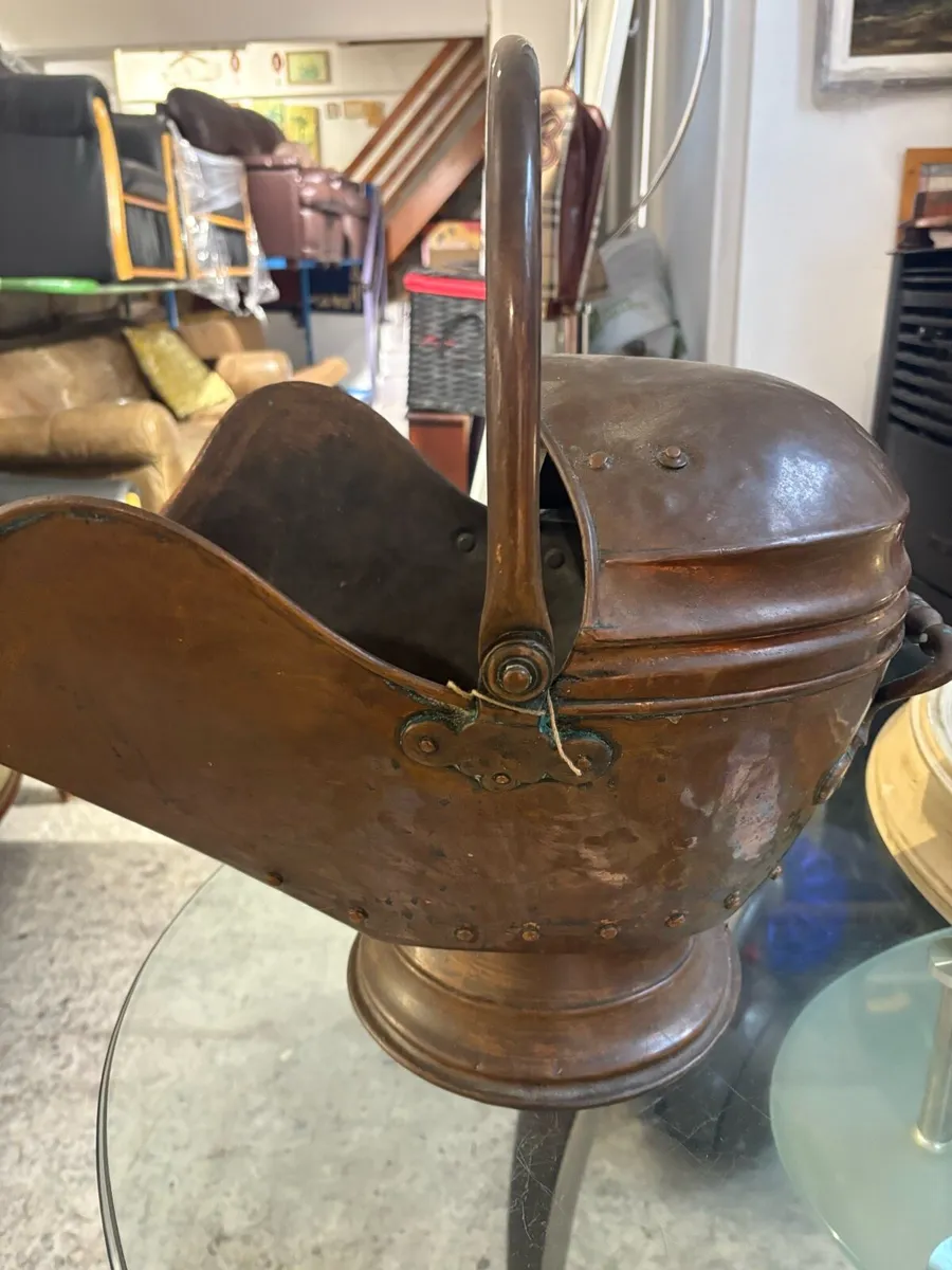 Antique Victorian copper coal scuttle - Image 1