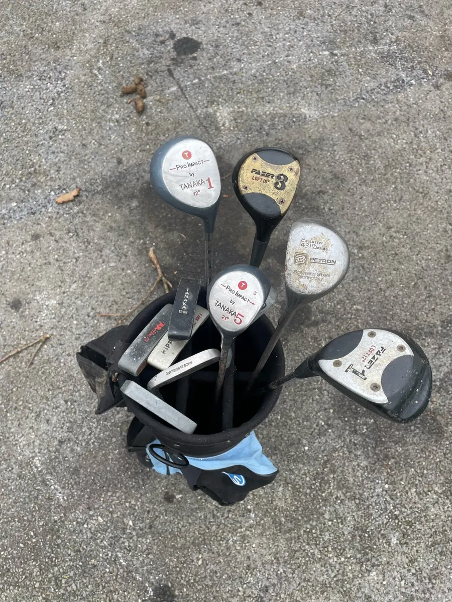 Golf bag and clubs - Image 4