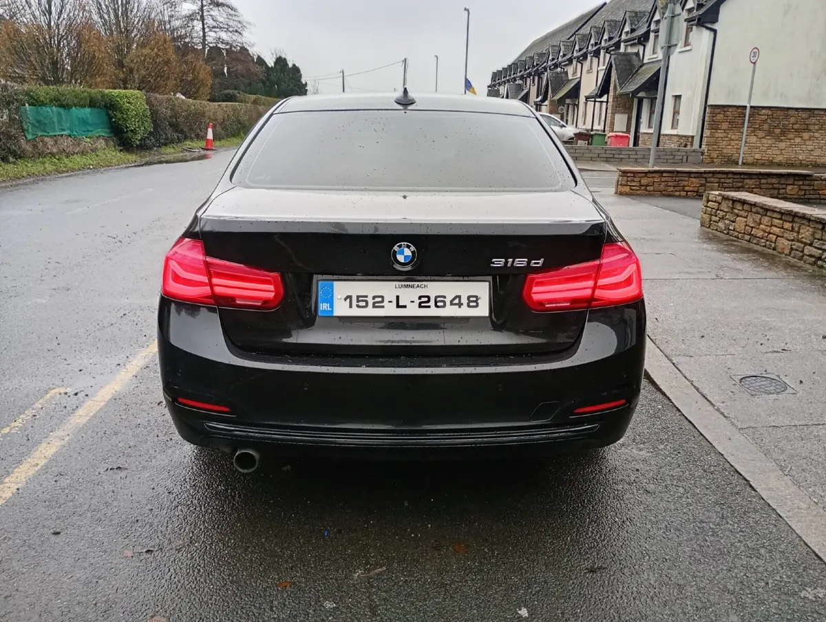 BMW 3-Series 2015 - Image 4