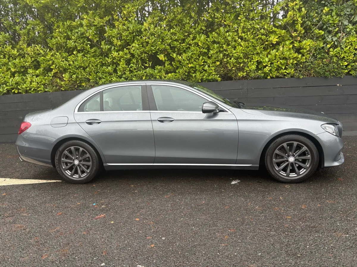 2016 MERCEDES E-CLASS AUTO DIESEL - Image 2
