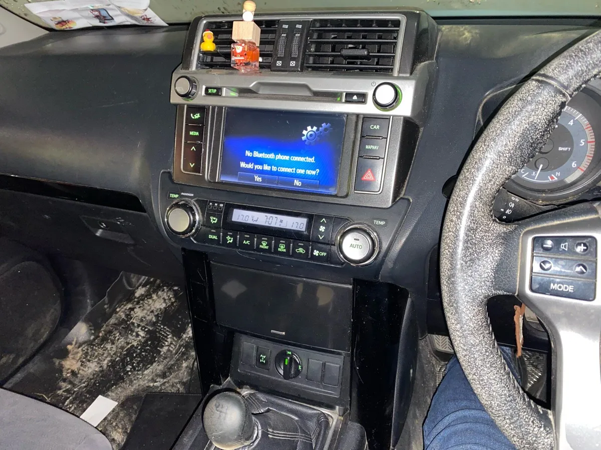 Commercial landcrouiser - Image 2