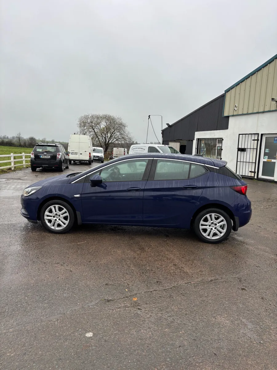 Opel Astra 2016 - Image 3