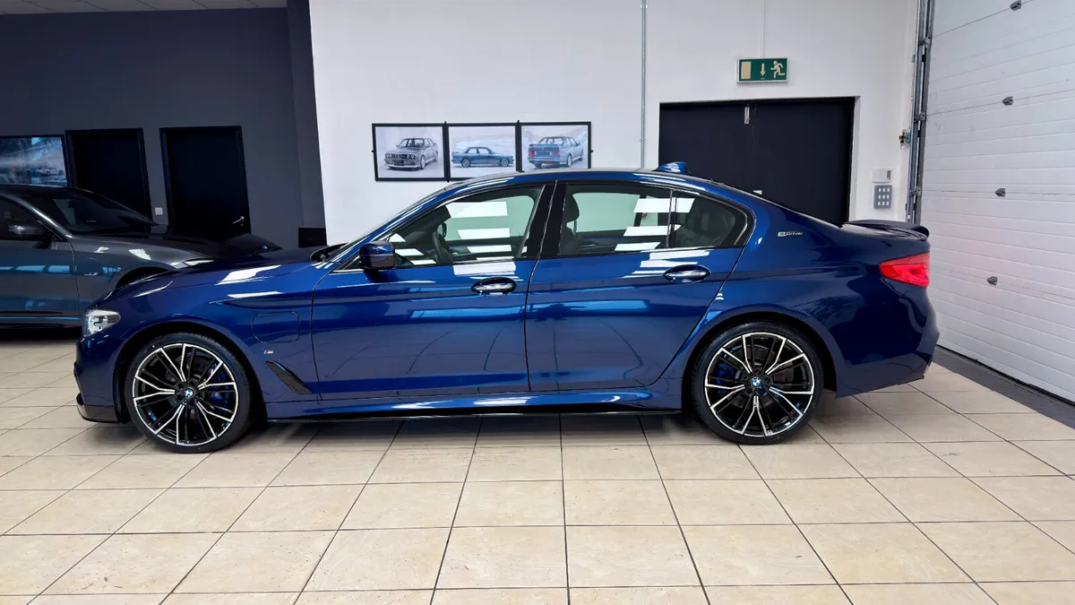 BMW 530E MSPORT - Image 4