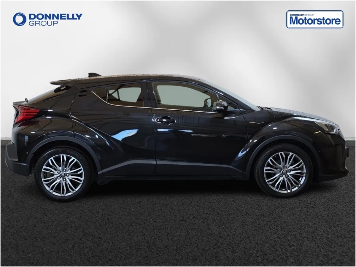Toyota C-HR C-Hr Hatchback Excel - Image 3