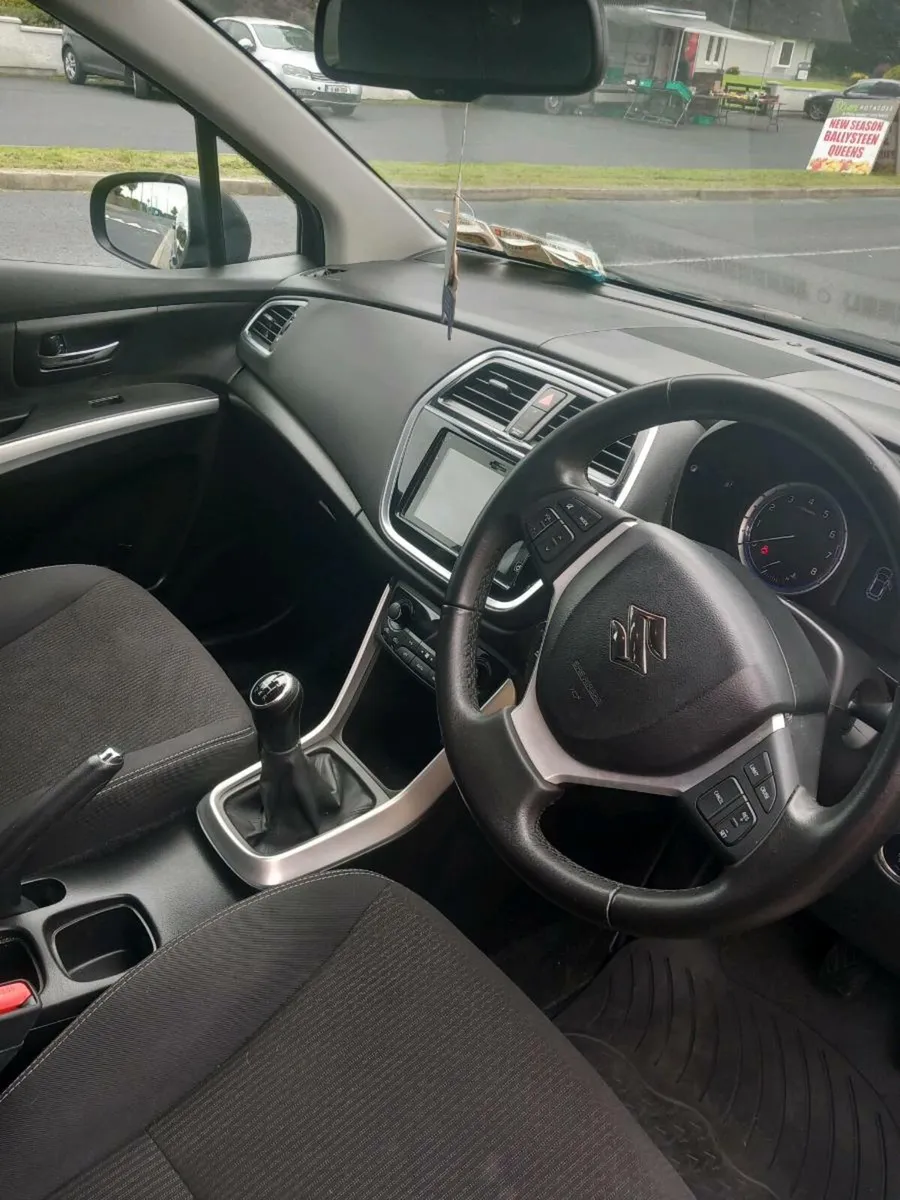 SUZUKI S-CROSS - Image 3