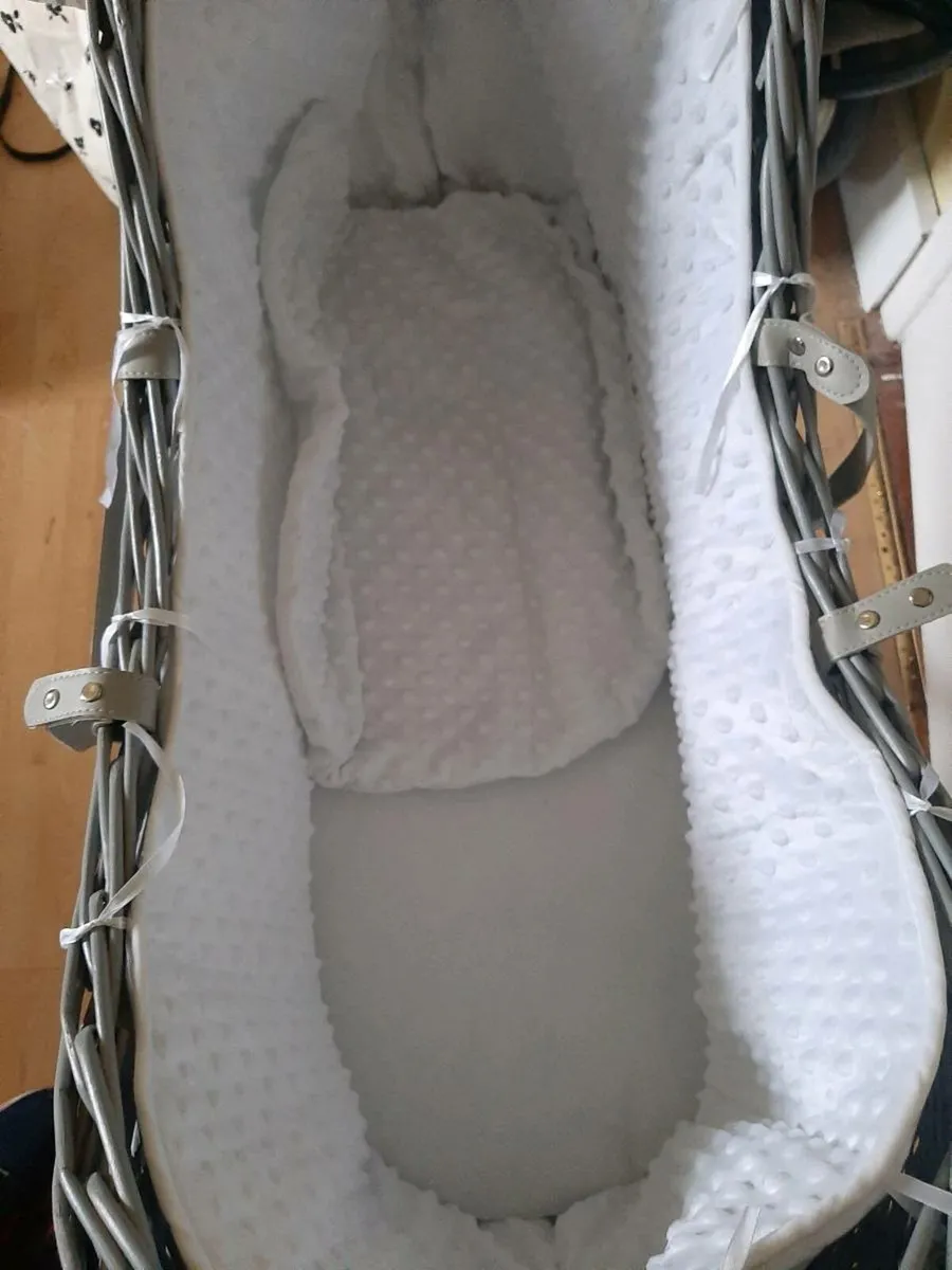 Moses Basket - Image 3