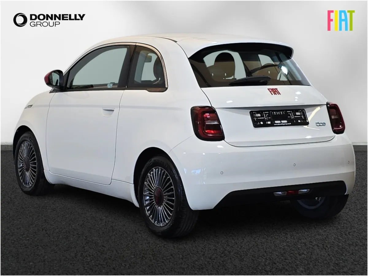 Fiat 500 Electric Hatchback Special Editions Red - Image 2