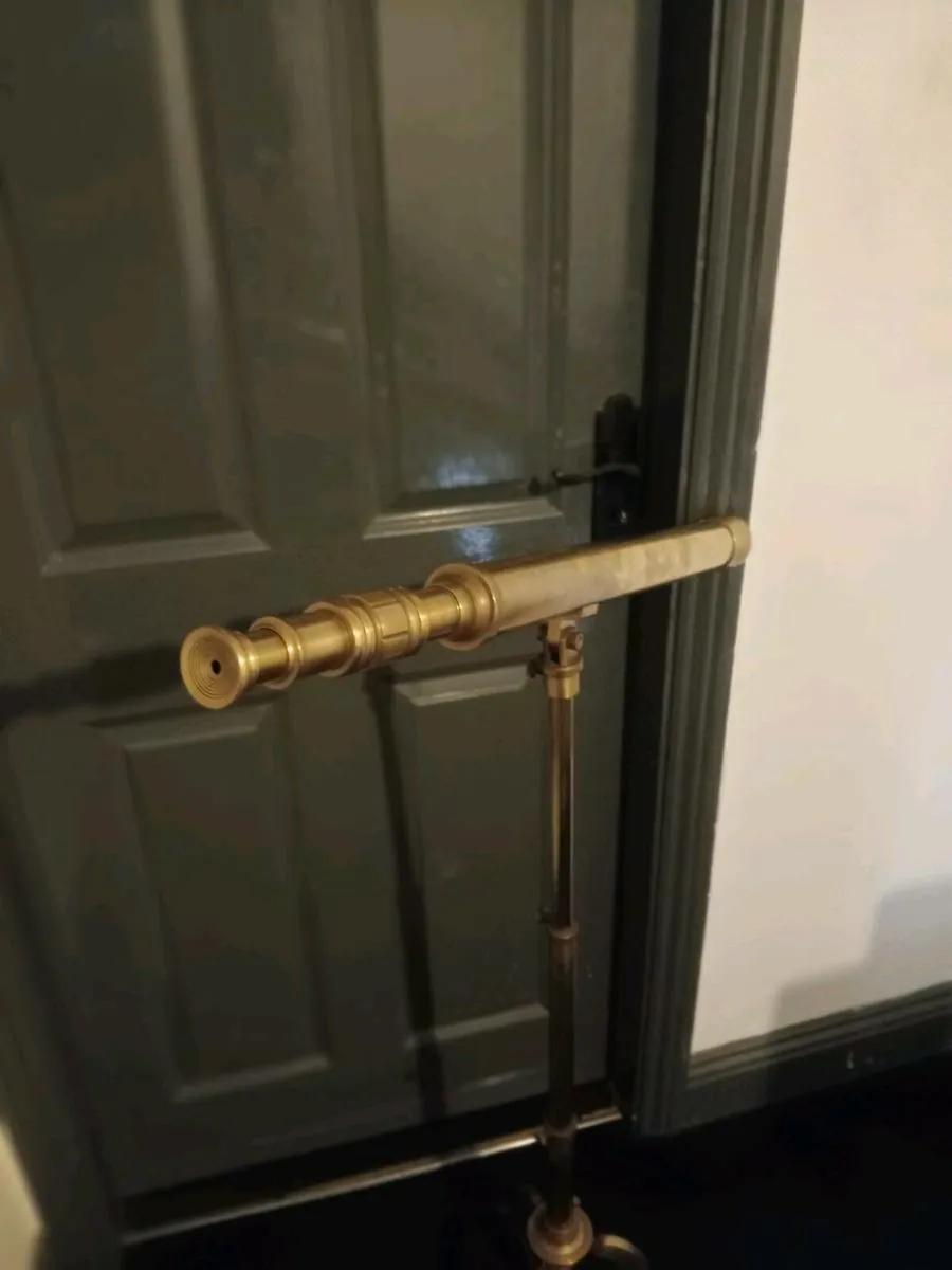 Large brass telescope - Image 2