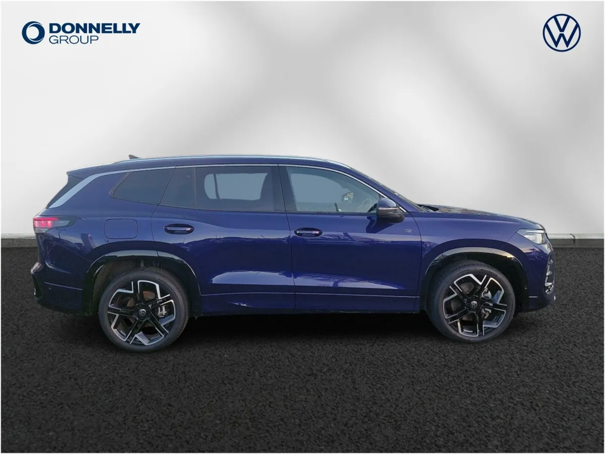 Volkswagen Tayron Estate Special Edition R-Line Ed - Image 4