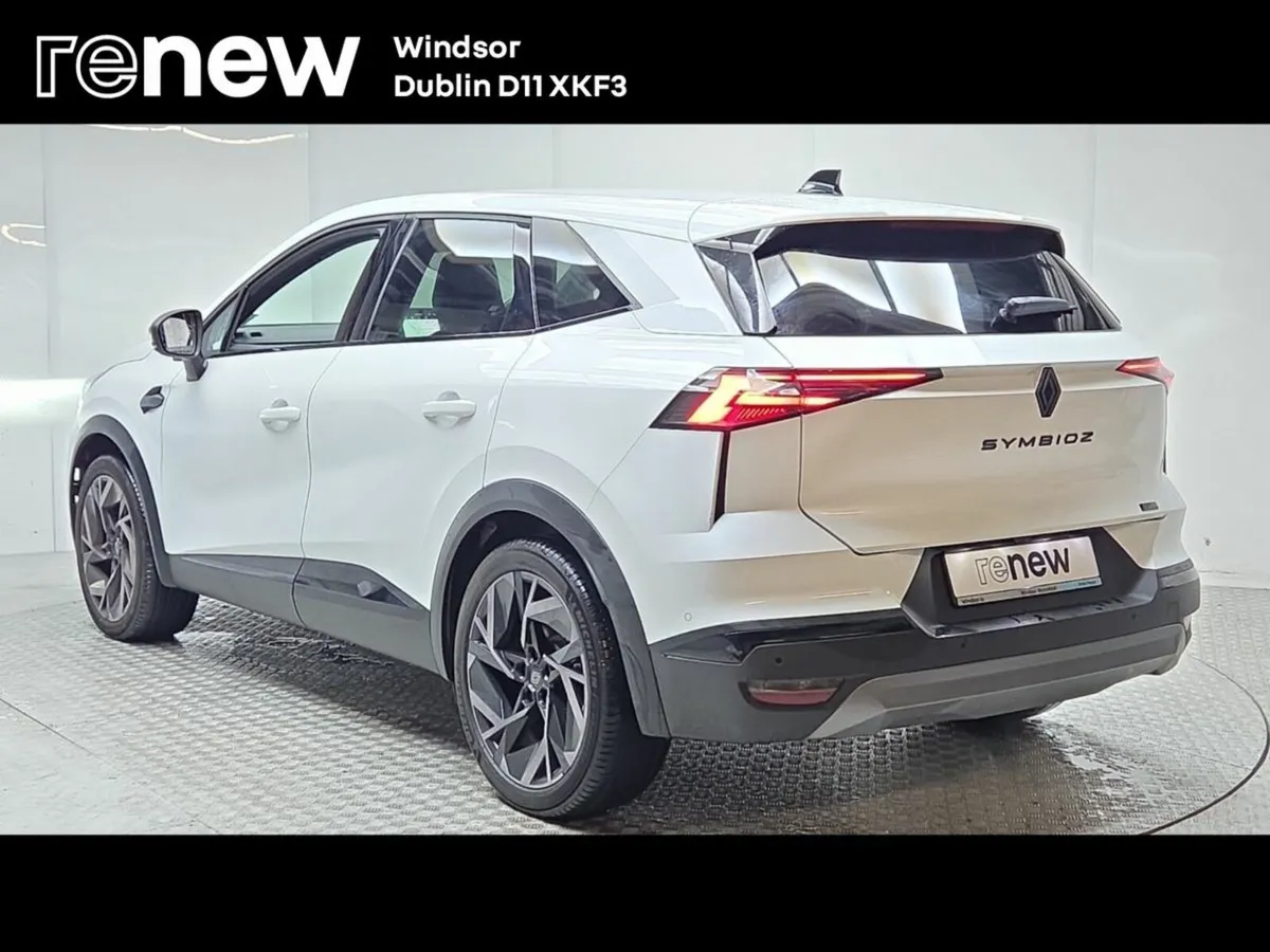 Renault Symbioz E-Tech HEV 145 Techno Esprit Alpin - Image 4