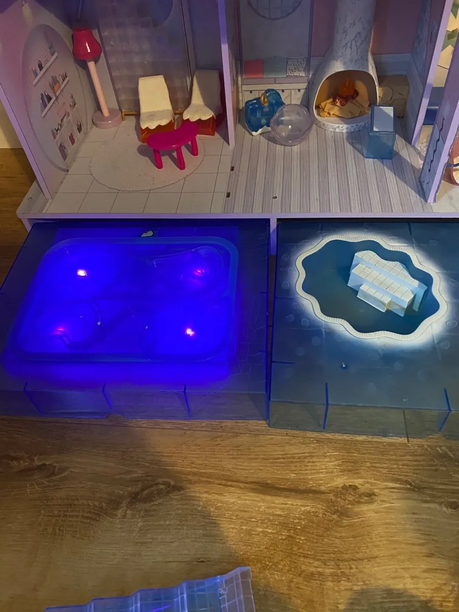 LOL Doll House - Image 2
