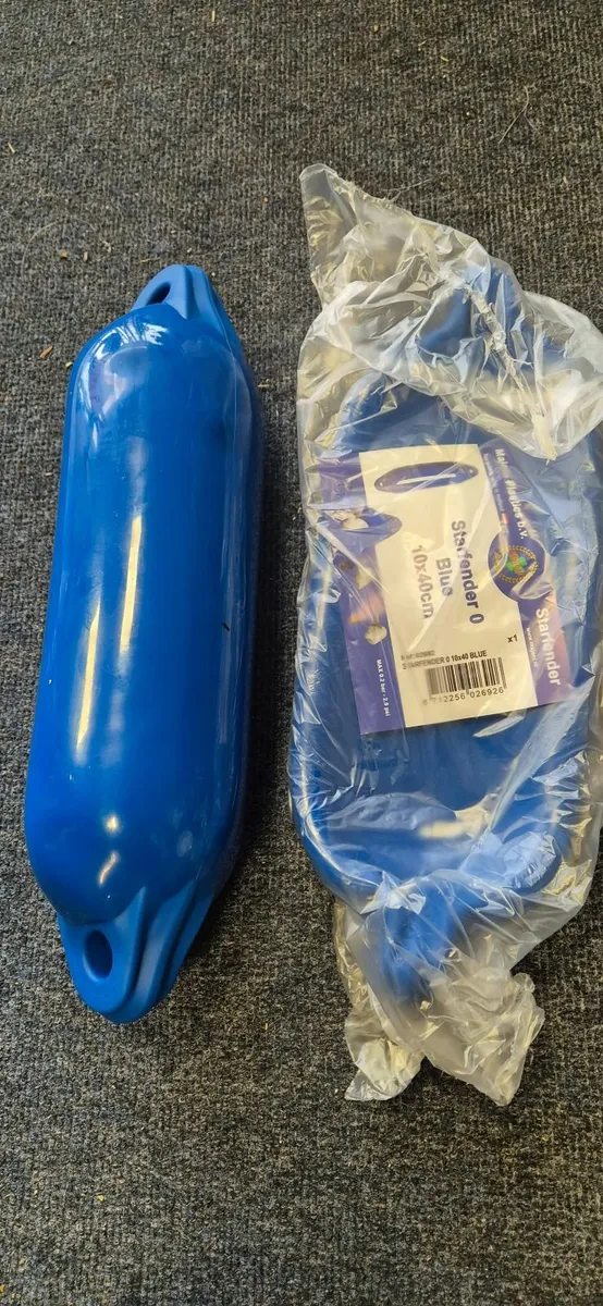 Fender Only €10 each 10x40cm suit lake boats