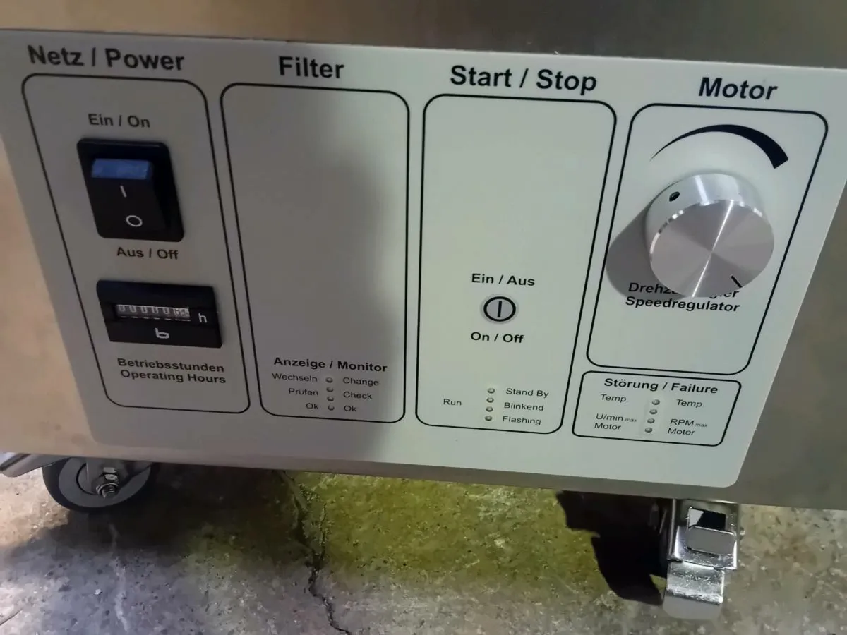 Portable extractor unit - Image 2