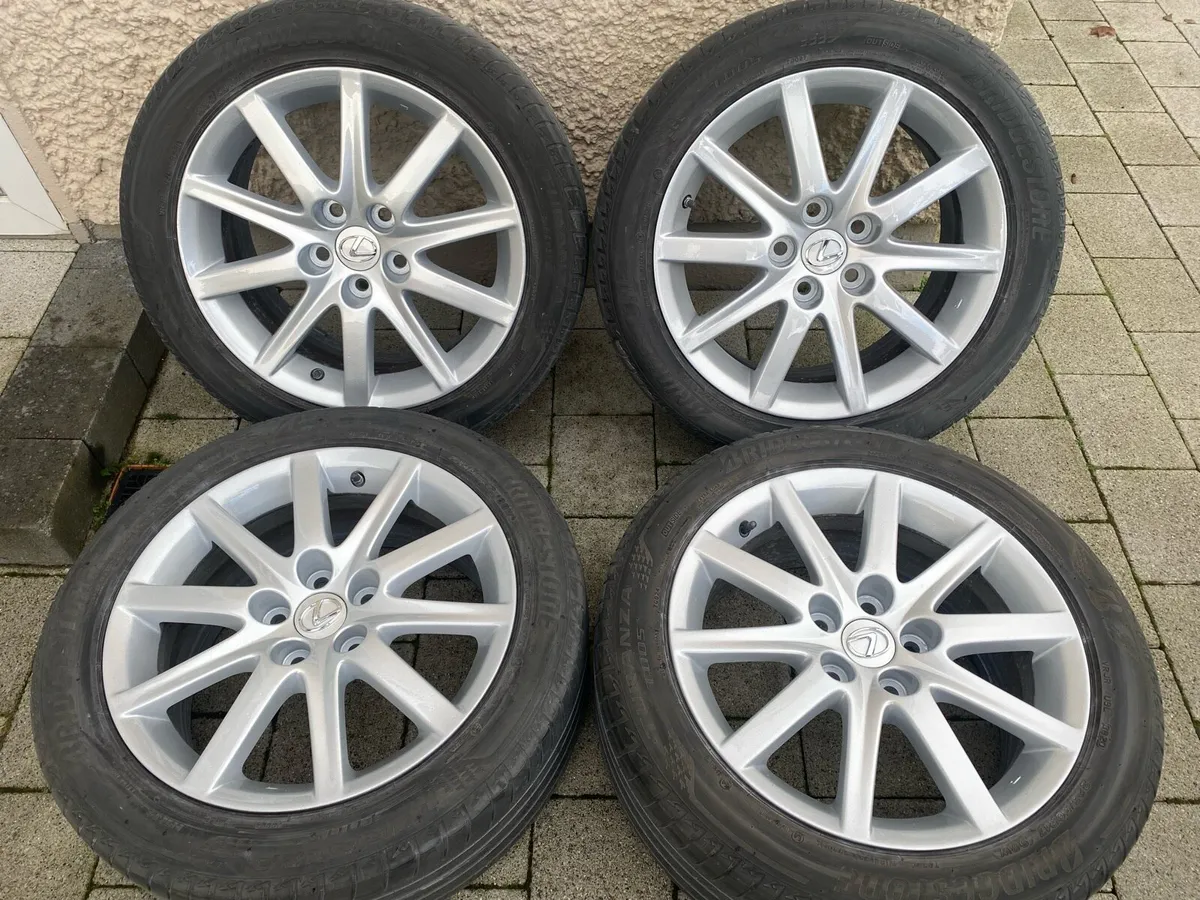 Lexus 17Inch Wheels Tyres