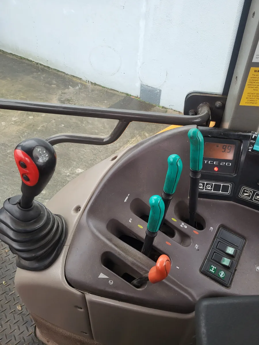 Renault 640RZ - Image 4