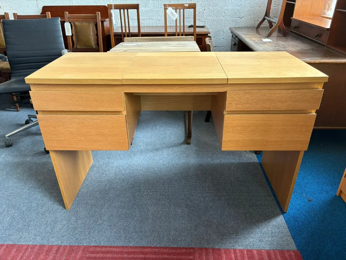 Preowned Desk/Vanity w1250mm - £60+VAT - Image 1