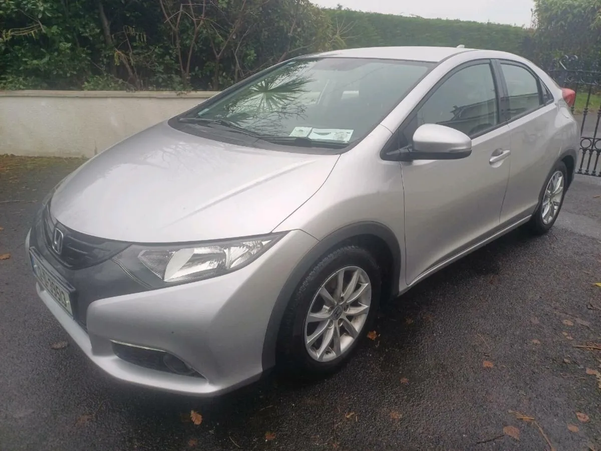 12 Civic New nct * Low kms * Full History * 1 Owne - Image 2