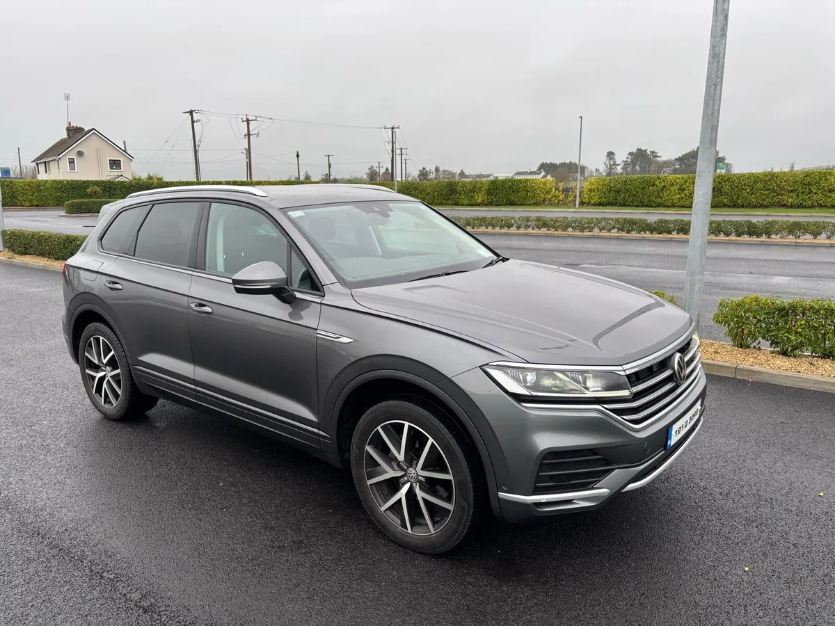 Volkswagen touareg - Image 1