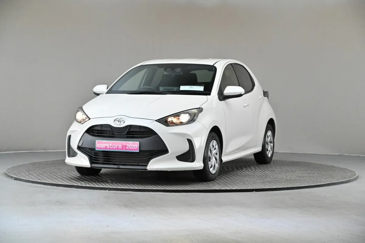 Toyota Yaris 1.0 AUTO PETROL **9"ANDROID CAR PLAYE - Image 3