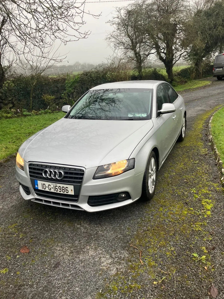 Audi A4 2010 - Image 1