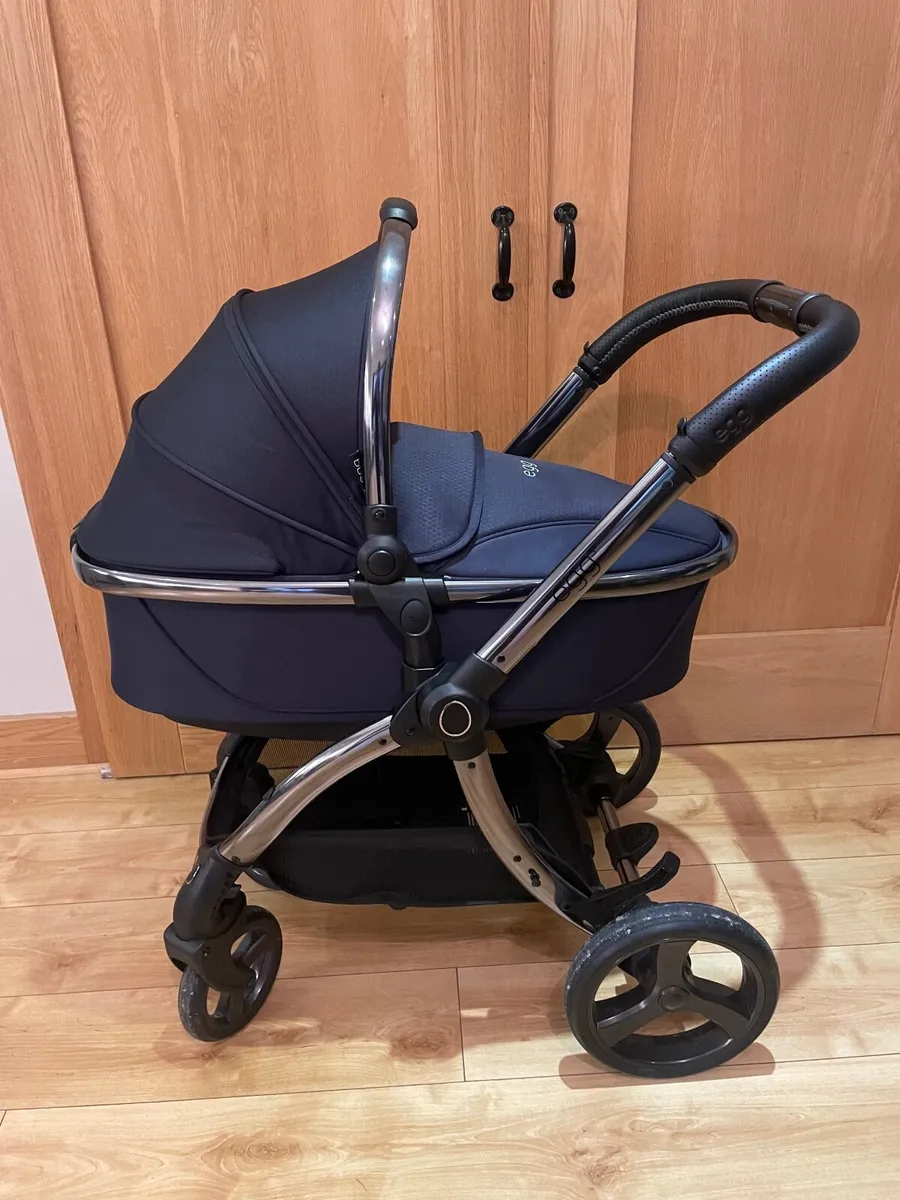 Egg 3 pram (latest version) - Image 1