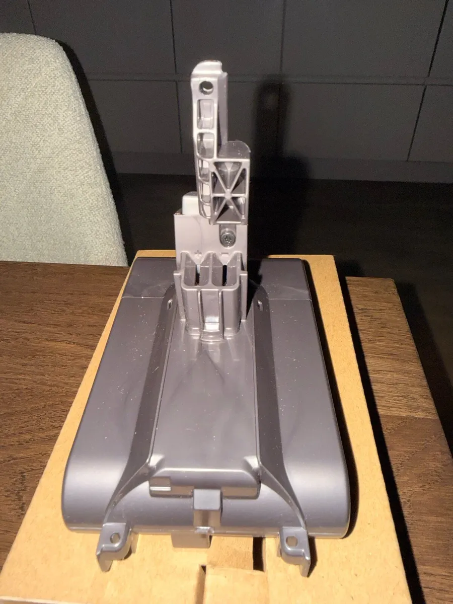 UNUSED Dyson V11 Replacement Battery - Image 4