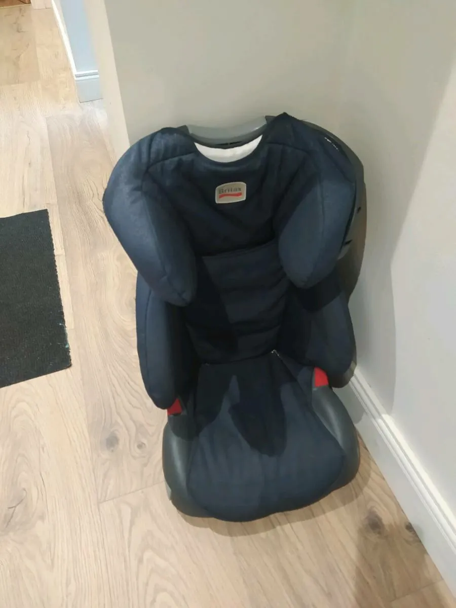 Britax car seat - Image 1