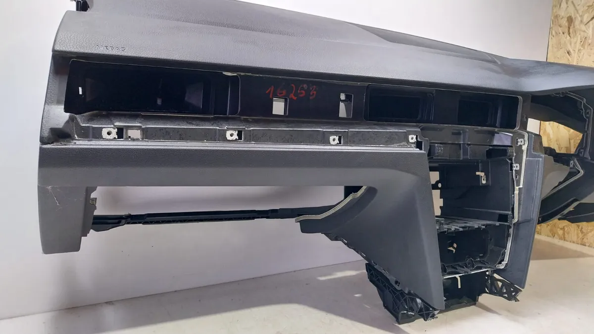 2017 Volkswagen Passat Airbag Set - Image 4