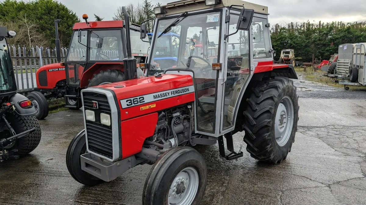 Massey Ferguson - Image 1