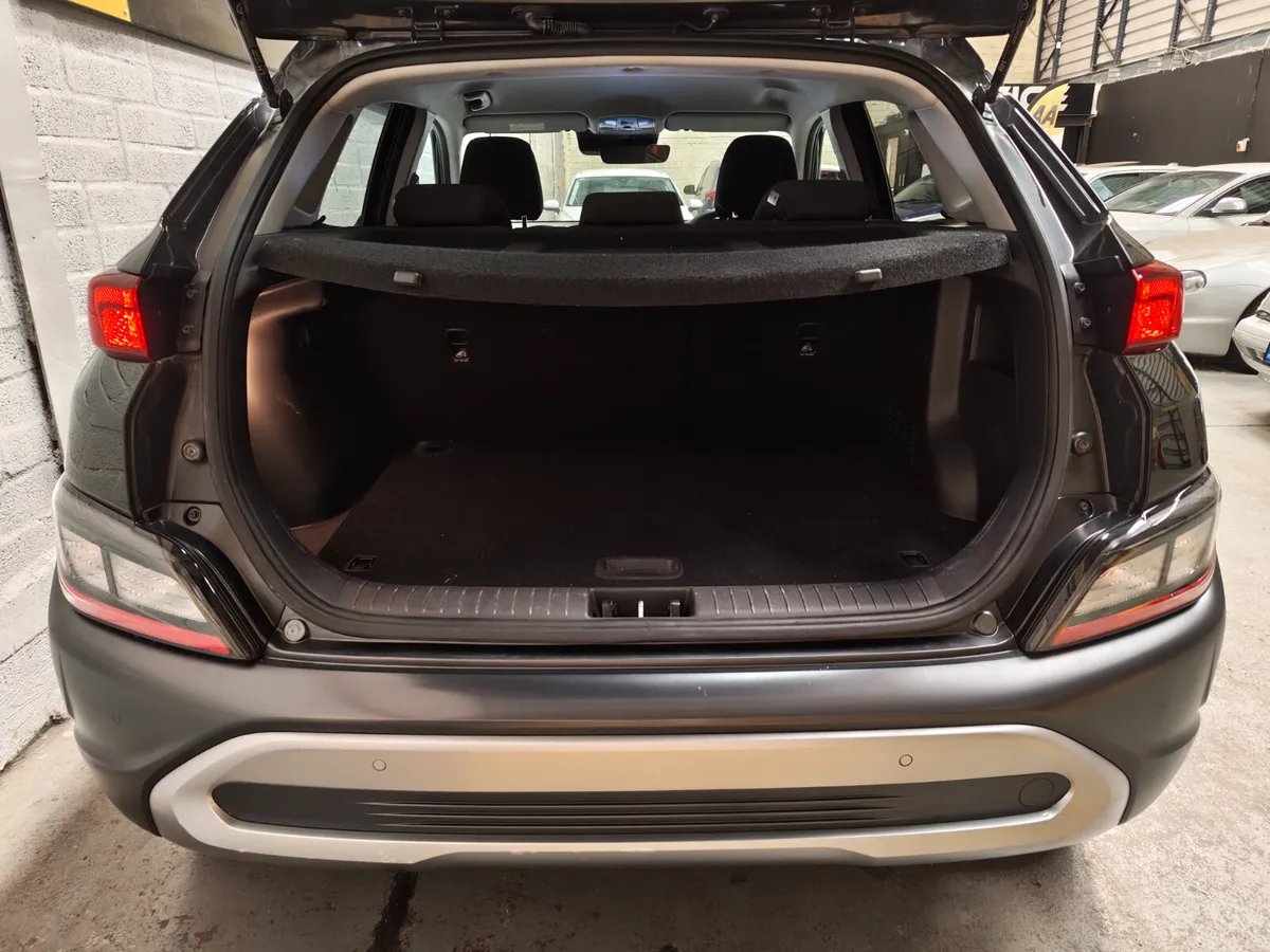 Hyundai KONA 2022 1.0 JEEP EXECUTIVE SPEC - Image 3