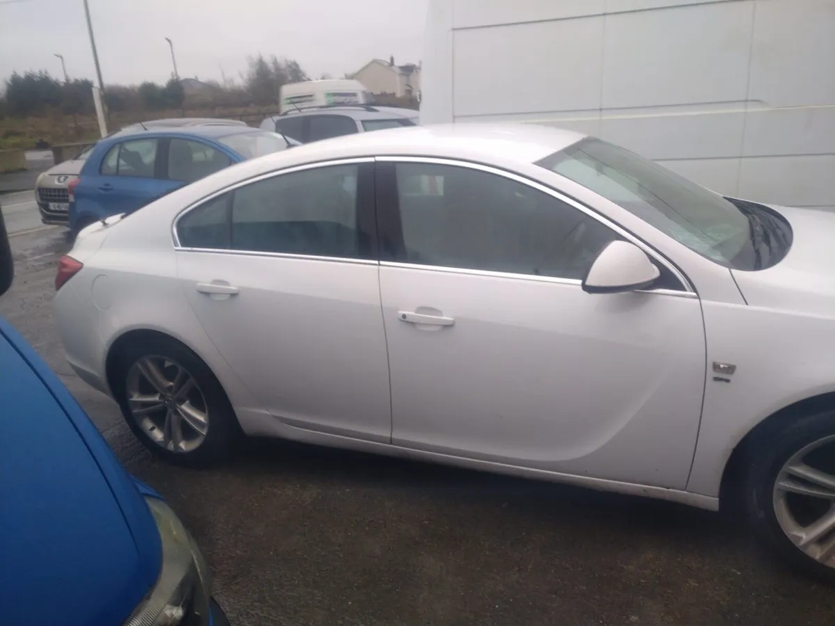 2011 Vauxhall Insignia - Image 2