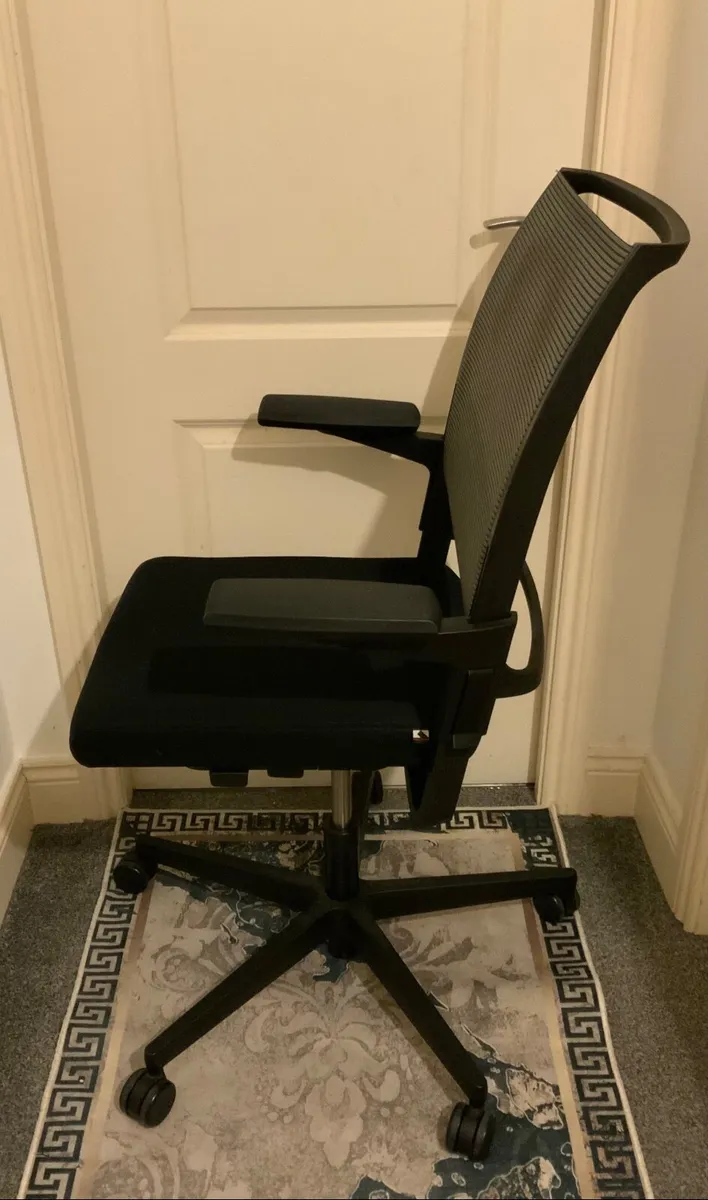 Office Chairs - Image 2