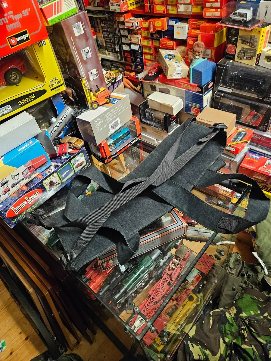 Army Police Webbing - Image 1