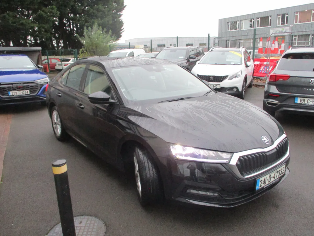 Skoda Octavia Ambition 2.0 TDI 2024 - Image 3