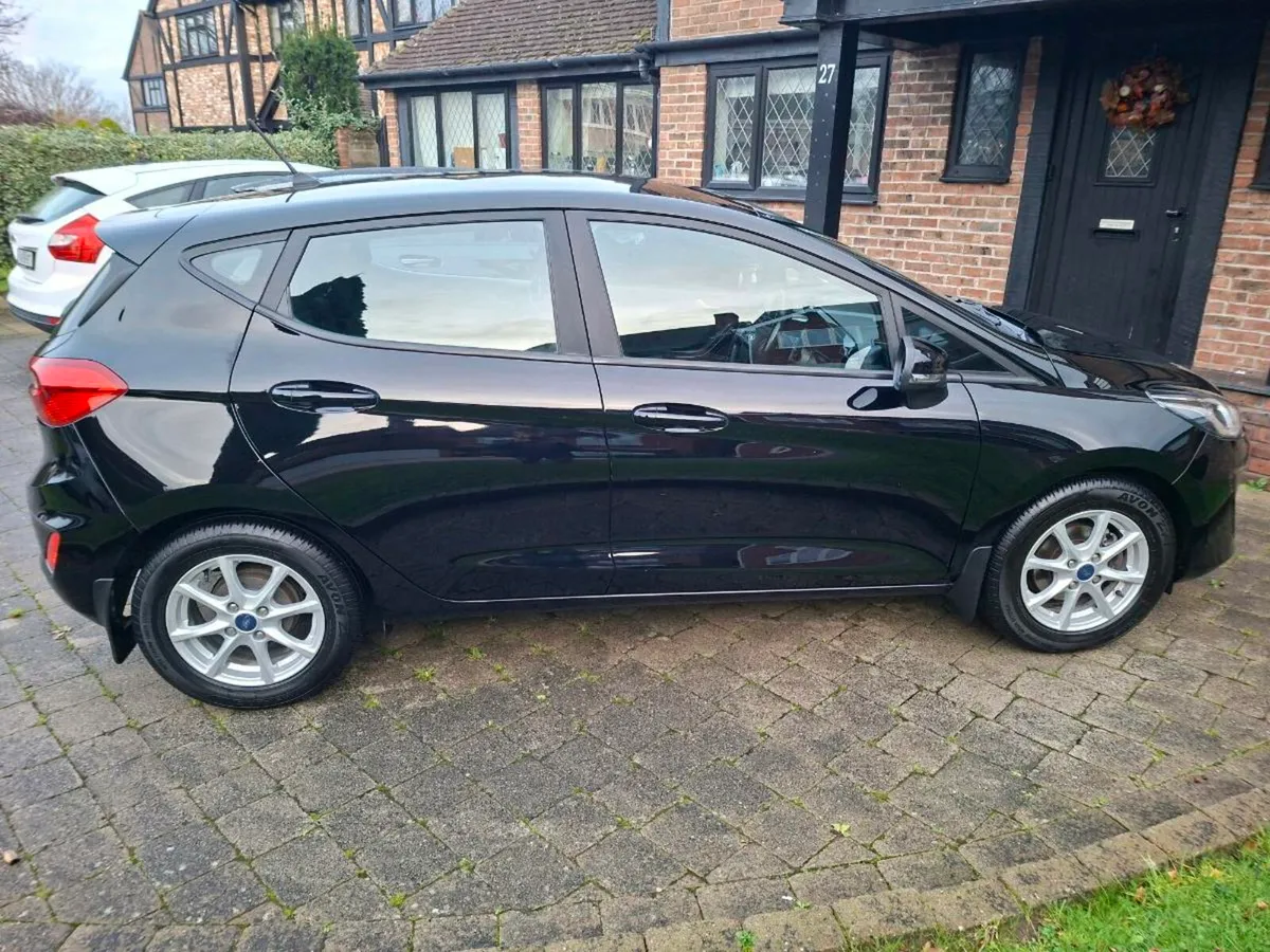 FORD FIESTA 1.1 PETROL 2019 BLACK SUPERB CONDITION - Image 2