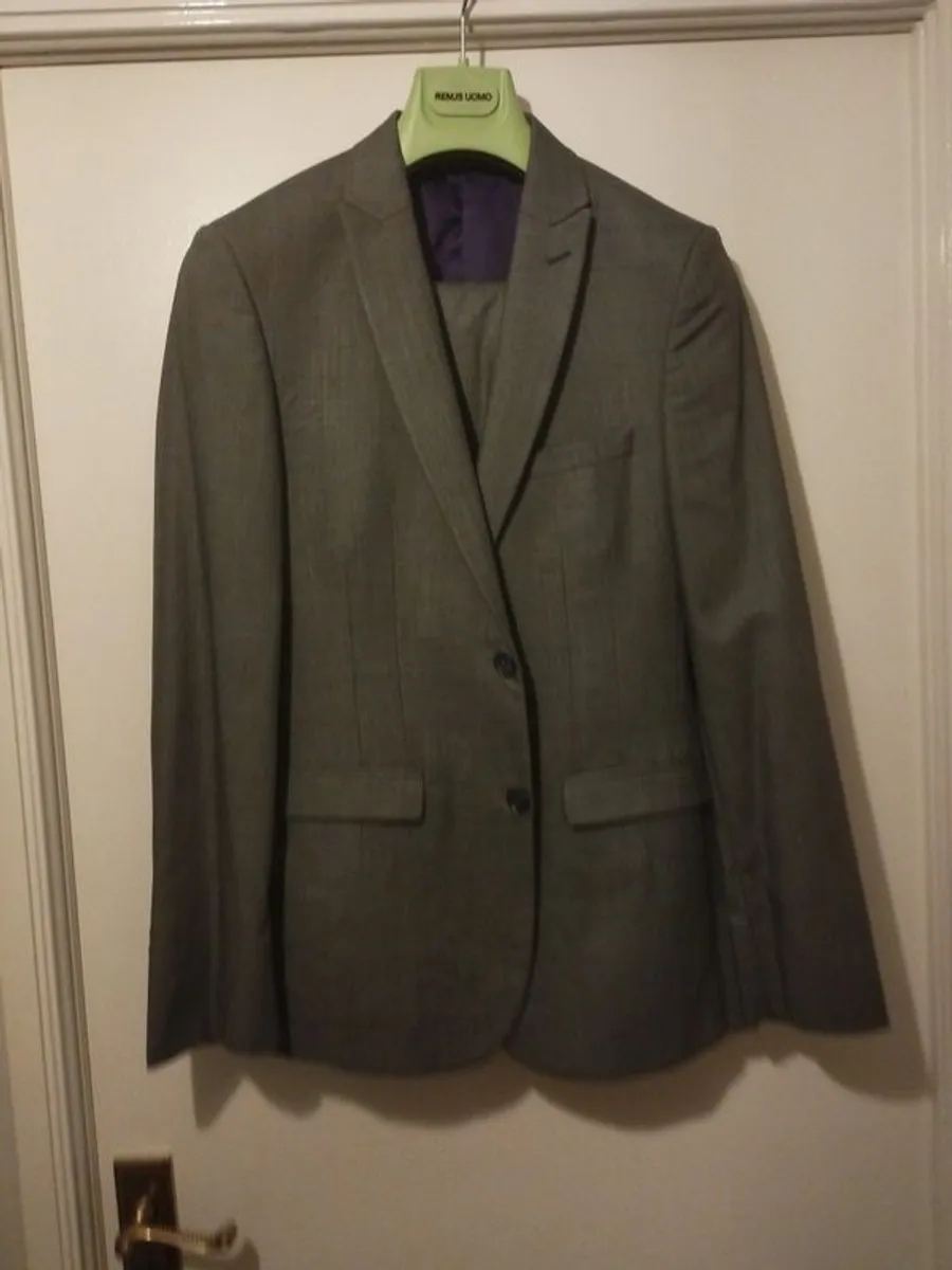 suit - Image 2