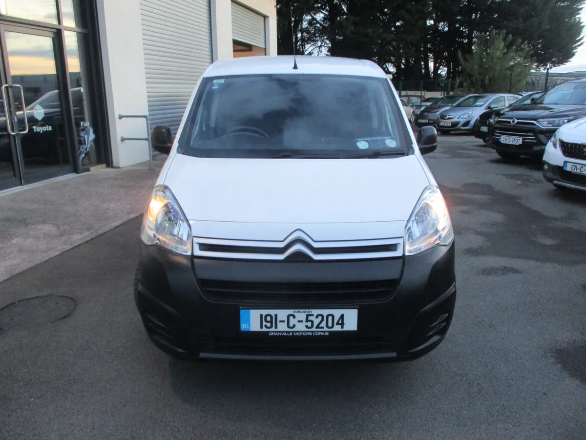 Citroen Berlingo 2019 - Image 2