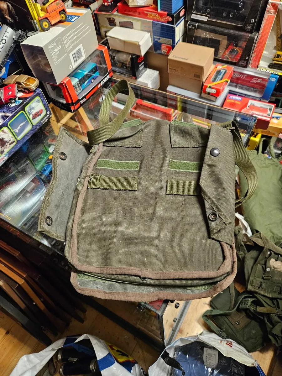 Army Military Pouch - Image 1