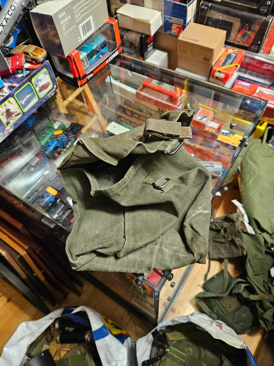 Vintage Army Pouch - Image 1