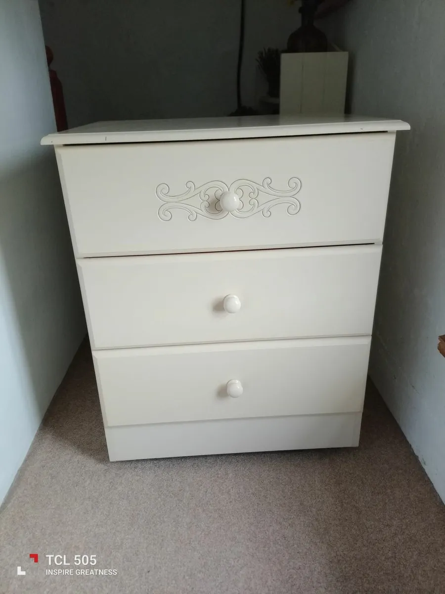 Dresser Drawers - 2 - Image 1