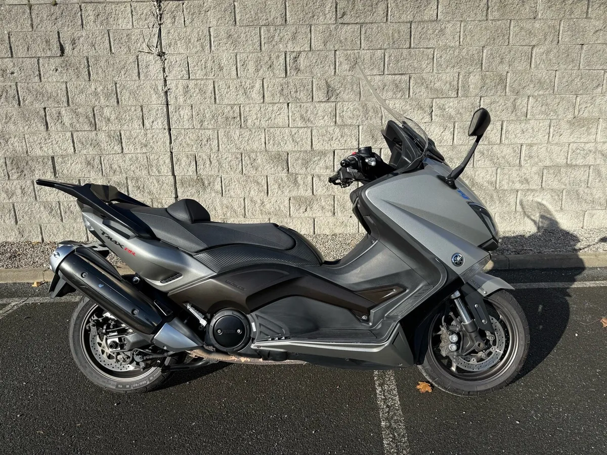 2016 Yamaha TMAX 530cc - Image 1