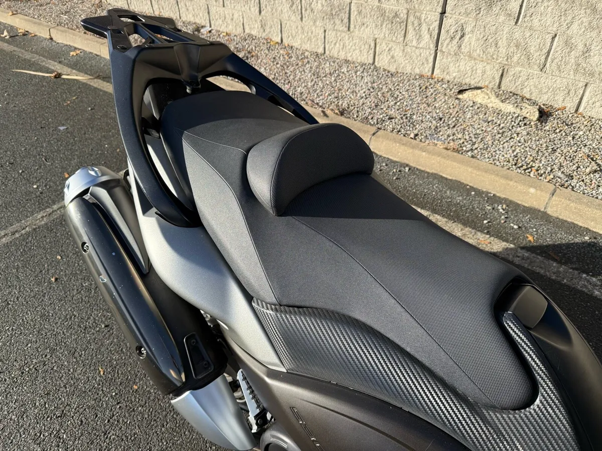 2016 Yamaha TMAX 530cc - Image 4