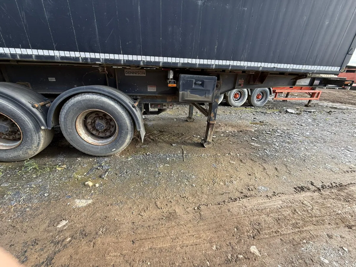2007 Dennison Tipping Trailer - Image 1