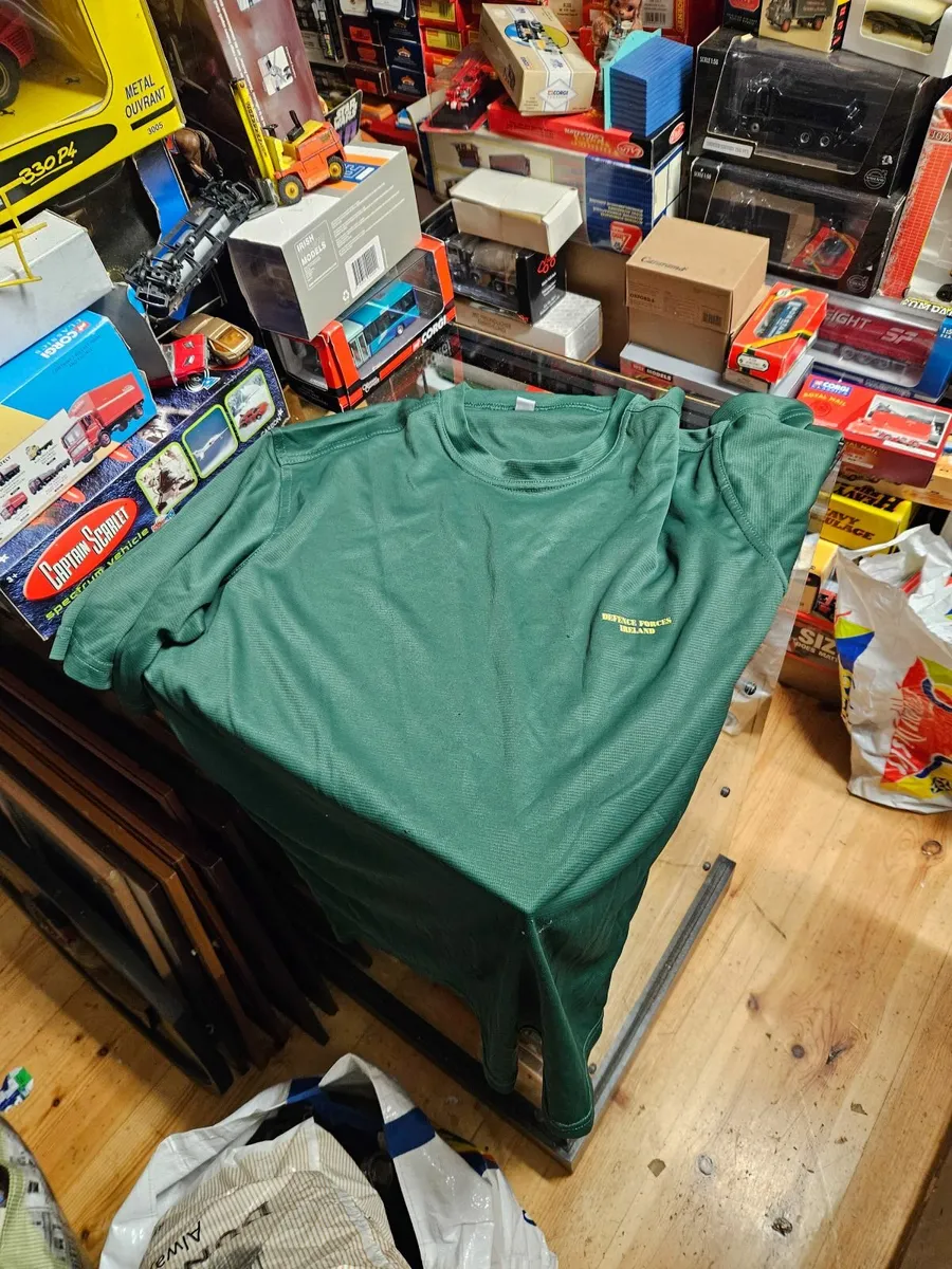 Irish Army T Shirt - Image 1