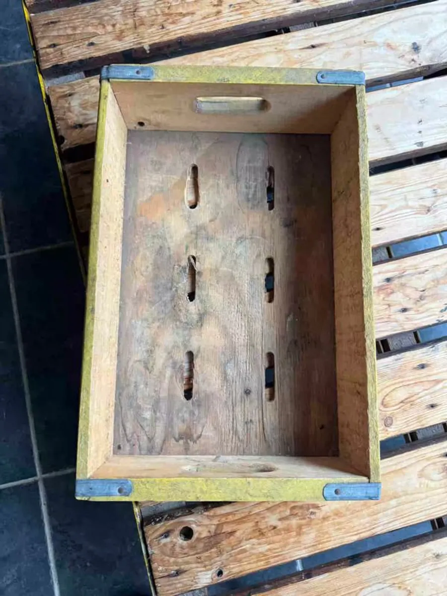 1980's Rare Squirt Vernors, Hires Crush Soda Pop Beverage Crate, - Image 4