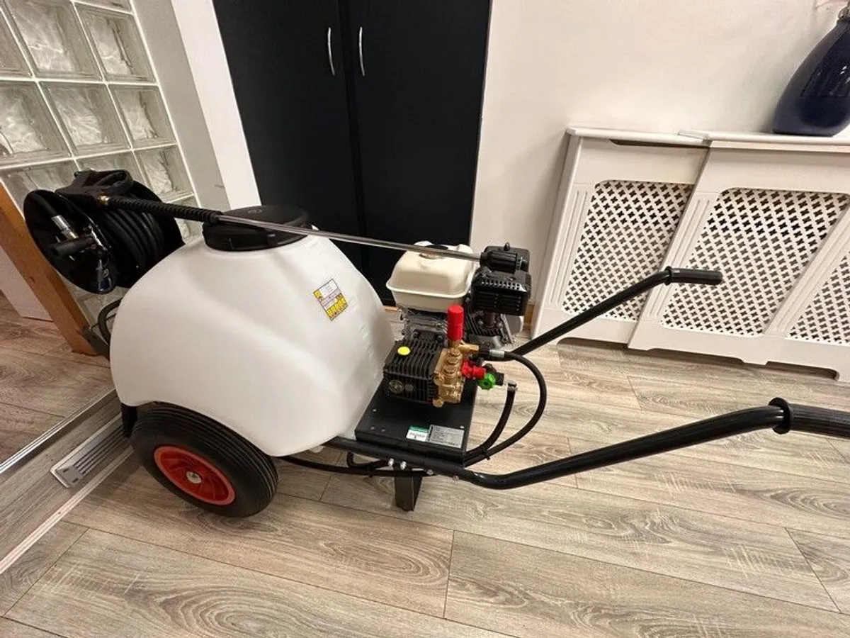 Pressure Washer Barrow Mounted Recoil Start Honda - Image 1